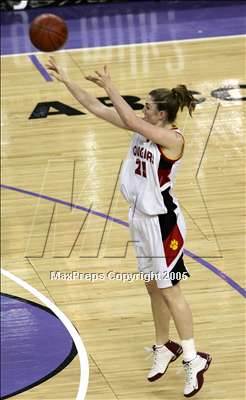 Thumbnail 2 in Archbishop Mitty vs. Carondelet (NorCal D2 Final)#2 photogallery.