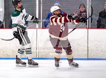 Thumbnail 3 in Arlington vs. Austin Prep photogallery.