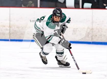 Thumbnail 2 in Arlington vs. Austin Prep photogallery.