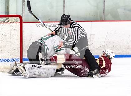 Thumbnail 3 in Arlington vs. Austin Prep photogallery.