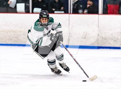 Thumbnail 3 in Arlington vs. Austin Prep photogallery.