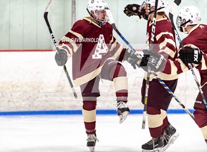 Thumbnail 3 in Arlington vs. Austin Prep photogallery.