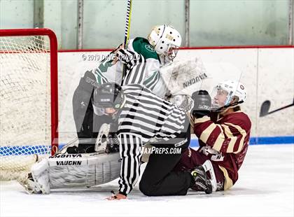 Thumbnail 3 in Arlington vs. Austin Prep photogallery.