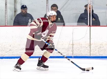 Thumbnail 3 in Arlington vs. Austin Prep photogallery.