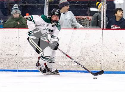 Thumbnail 1 in Arlington vs. Austin Prep photogallery.