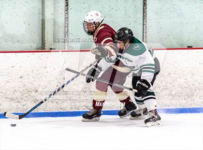Thumbnail 3 in Arlington vs. Austin Prep photogallery.