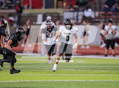 Thumbnail 1 in Broken Arrow @ Mustang photogallery.