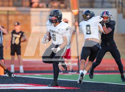 Thumbnail 2 in Broken Arrow @ Mustang photogallery.