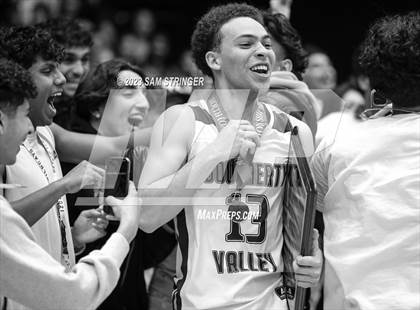 Thumbnail 3 in Dougherty Valley vs. De La Salle (CIF NCS Open Divison Final) photogallery.
