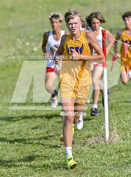 Thumbnail 2 in Blue River Valley Invitational photogallery.