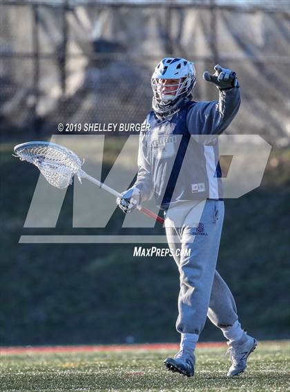 Thumbnail 2 in Staples vs New Canaan photogallery.
