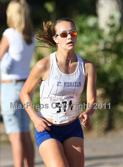 Thumbnail 1 in 2010 Liberty Bell Invitational photogallery.