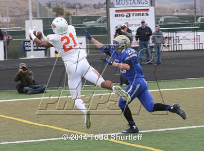 Thumbnail 1 in Bishop Gorman vs. Reed (NIAA D1 Final) photogallery.