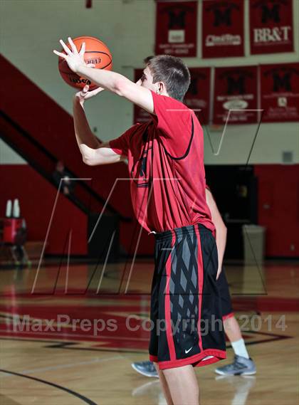 Thumbnail 2 in Knoxville Catholic @ Maryville  photogallery.