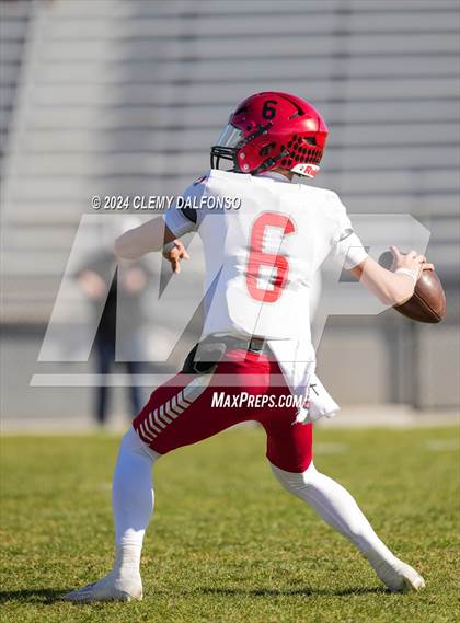Thumbnail 1 in Loveland vs Dakota Ridge (CHSAA 4A 2nd round) photogallery.