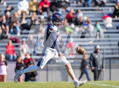 Thumbnail 3 in Loveland vs Dakota Ridge (CHSAA 4A 2nd round) photogallery.
