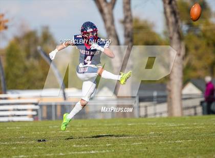 Thumbnail 1 in Loveland vs Dakota Ridge (CHSAA 4A 2nd round) photogallery.