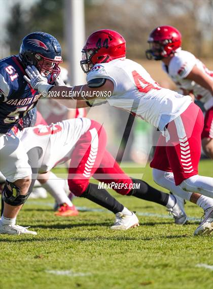 Thumbnail 2 in Loveland vs Dakota Ridge (CHSAA 4A 2nd round) photogallery.