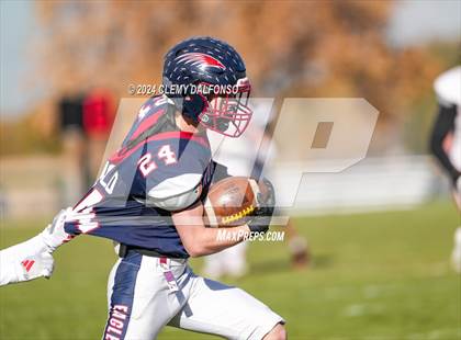 Thumbnail 1 in Loveland vs Dakota Ridge (CHSAA 4A 2nd round) photogallery.