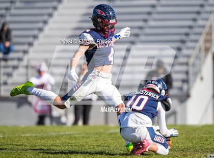Thumbnail 3 in Loveland vs Dakota Ridge (CHSAA 4A 2nd round) photogallery.