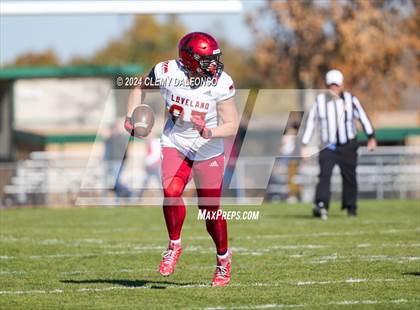 Thumbnail 3 in Loveland vs Dakota Ridge (CHSAA 4A 2nd round) photogallery.