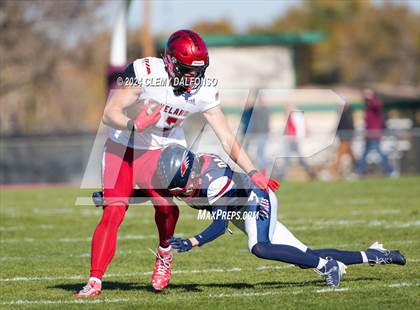 Thumbnail 2 in Loveland vs Dakota Ridge (CHSAA 4A 2nd round) photogallery.