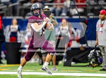 Thumbnail 1 in St. Thomas More vs. Lafayette Christian Academy (LHSAA Division II Select Final) photogallery.