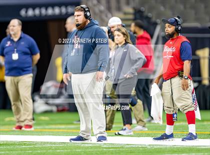 Thumbnail 3 in St. Thomas More vs. Lafayette Christian Academy (LHSAA Division II Select Final) photogallery.