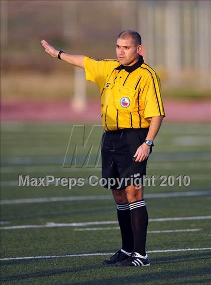 Thumbnail 3 in Highland Park vs Northwest (Little Elm Invitational) photogallery.