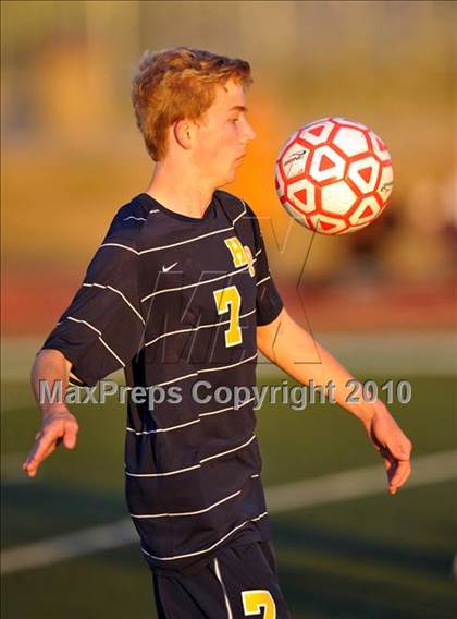 Thumbnail 3 in Highland Park vs Northwest (Little Elm Invitational) photogallery.
