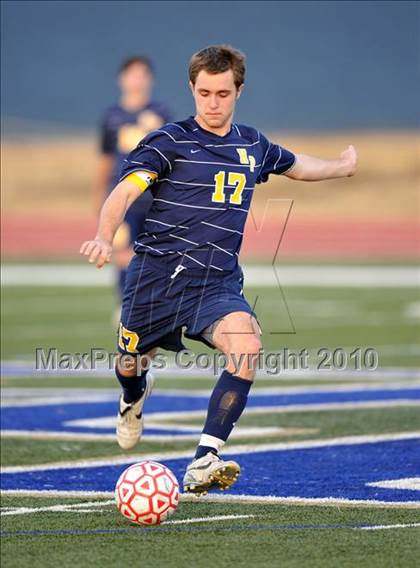 Thumbnail 3 in Highland Park vs Northwest (Little Elm Invitational) photogallery.