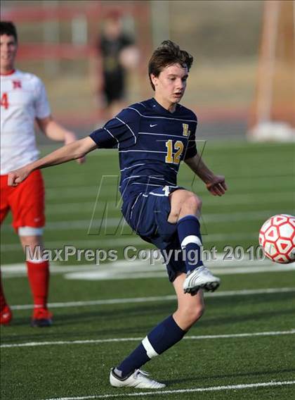 Thumbnail 2 in Highland Park vs Northwest (Little Elm Invitational) photogallery.