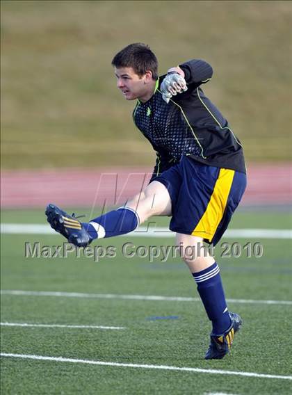 Thumbnail 1 in Highland Park vs Northwest (Little Elm Invitational) photogallery.