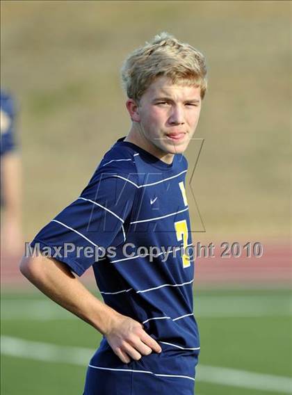 Thumbnail 2 in Highland Park vs Northwest (Little Elm Invitational) photogallery.