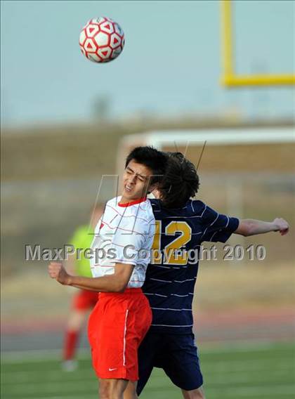 Thumbnail 2 in Highland Park vs Northwest (Little Elm Invitational) photogallery.