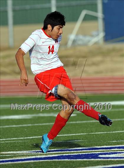 Thumbnail 2 in Highland Park vs Northwest (Little Elm Invitational) photogallery.