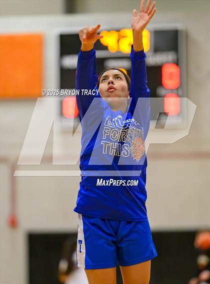 Thumbnail 3 in Las Animas @ Syracuse photogallery.