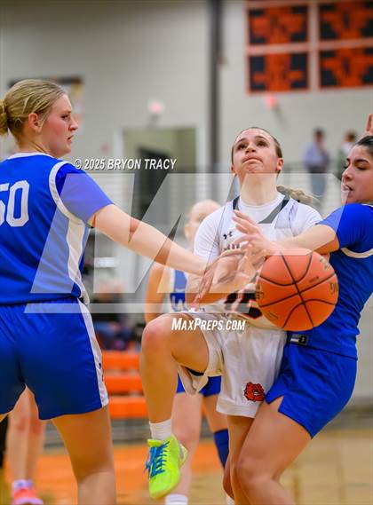 Thumbnail 1 in Las Animas @ Syracuse photogallery.