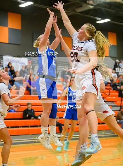 Thumbnail 1 in Las Animas @ Syracuse photogallery.