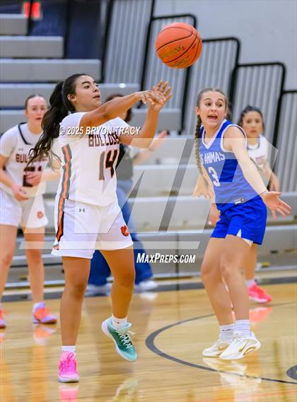 Thumbnail 3 in Las Animas @ Syracuse photogallery.