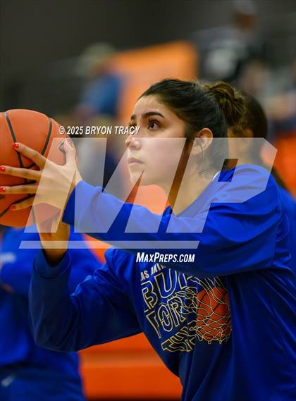 Thumbnail 1 in Las Animas @ Syracuse photogallery.