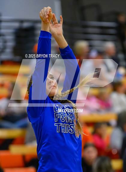 Thumbnail 2 in Las Animas @ Syracuse photogallery.