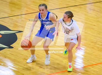 Thumbnail 1 in Las Animas @ Syracuse photogallery.