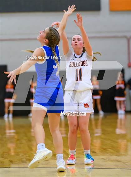 Thumbnail 1 in Las Animas @ Syracuse photogallery.