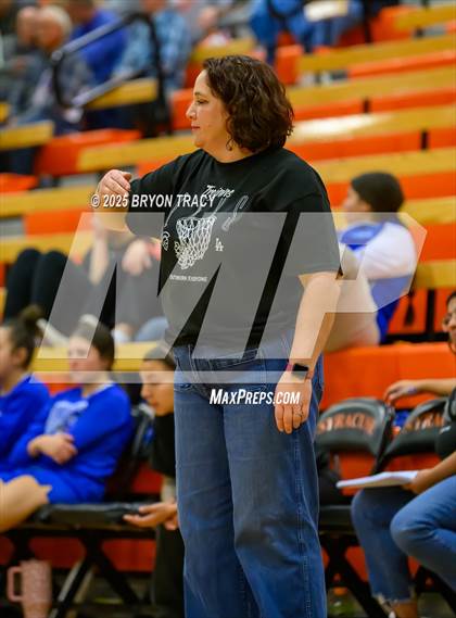 Thumbnail 1 in Las Animas @ Syracuse photogallery.