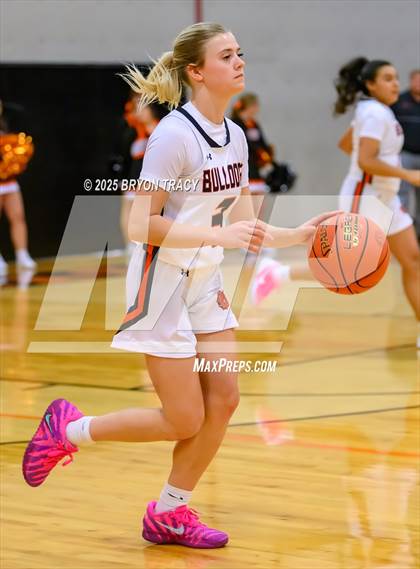 Thumbnail 1 in Las Animas @ Syracuse photogallery.