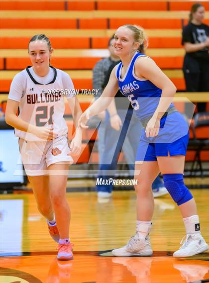 Thumbnail 1 in Las Animas @ Syracuse photogallery.