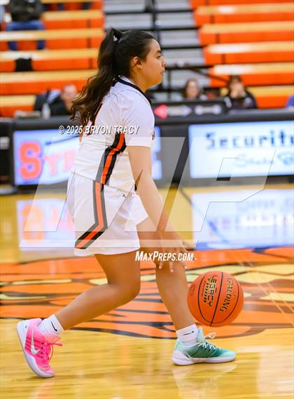 Thumbnail 3 in Las Animas @ Syracuse photogallery.