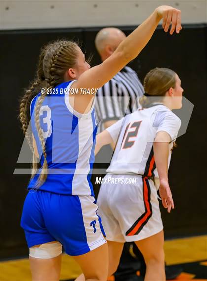 Thumbnail 1 in Las Animas @ Syracuse photogallery.