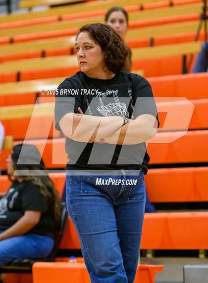 Thumbnail 1 in Las Animas @ Syracuse photogallery.